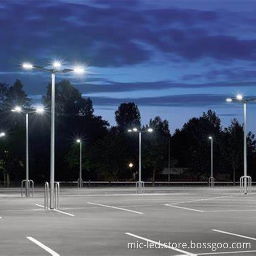 IP66 Ac Input LED Street Light - 50W to 200W with Tempered Glass Panel